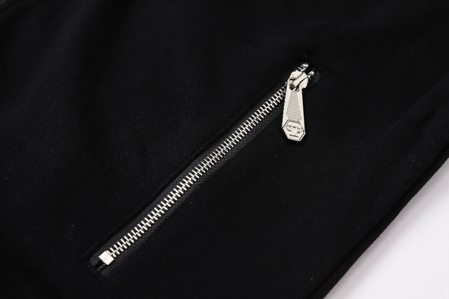 New-2025 Man Black Hoodie