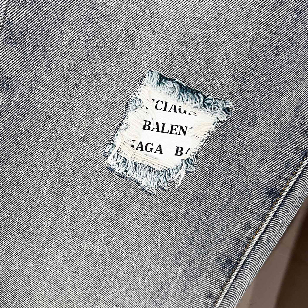 2025SSNew Ripped Jeans