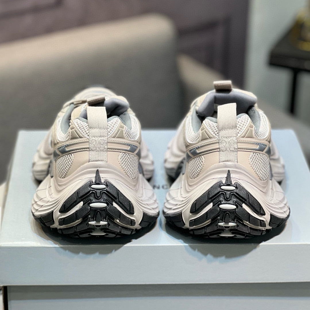 Runway Style Couple's Style Shoe